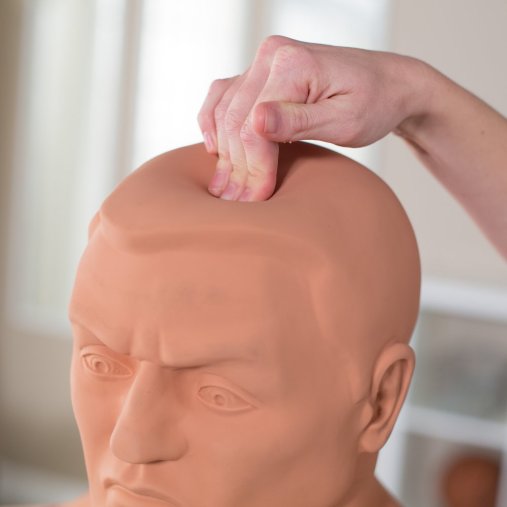 Пластизоль - материал из которого сделан Водоналивной мешок Century Bob Box XL - очень прочный