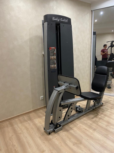 Грузоблочный тренажер Жим ногами Body-Solid ProDual DCLP-SF Грузоблочный тренажер Жим ногами Body-Solid ProDual DCLP-SF