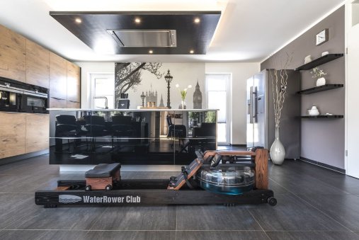 Тренажер гребной WaterRower 150 с дисплеем S4 Club COMM (ясень окрашенный) Тренажер гребной WaterRower 150 с дисплеем S4 Club COMM (ясень окрашенный)