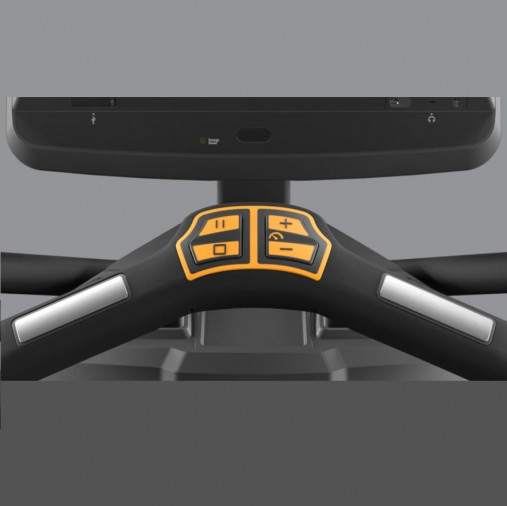 Вертикальный велотренажер Matrix Performance. Консоль Touch Base