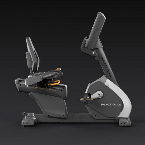 Горизонтальный велотренажер Matrix Performance. Консоль Touch Горизонтальный велотренажер Matrix Performance. Консоль Touch