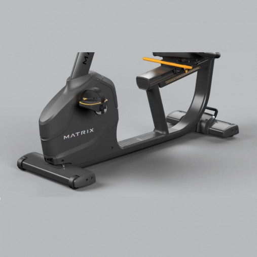 Горизонтальный велотренажер Matrix Endurance. Консоль Touch Горизонтальный велотренажер Matrix Endurance. Консоль Touch
