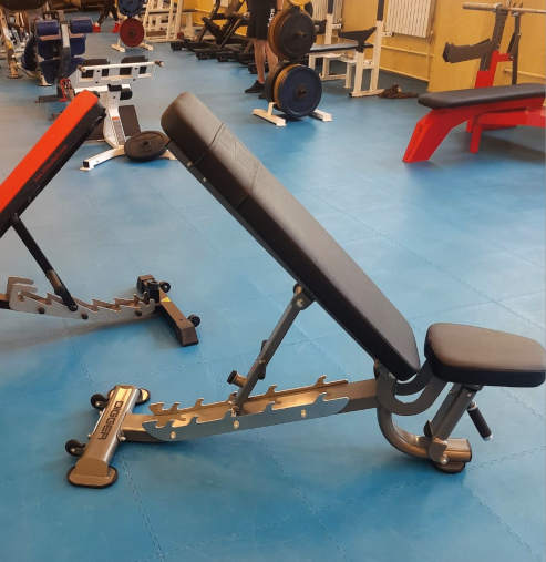 Скамья силовая регулируемая с отрицательным углом Hasttings Digger HD034-4 для пресса и жима штанги Скамья силовая регулируемая с отрицательным углом Hasttings Digger HD034-4 для пресса и жима штанги