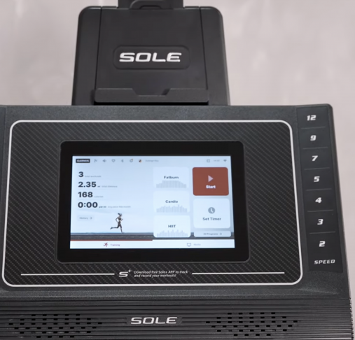Беговая дорожка Sole F80 (2023) Беговая дорожка Sole F80 (2023)