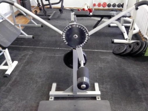 Тренажер BodySolid GCMH-390 махи ногами и отведение-приведение бедра стоя