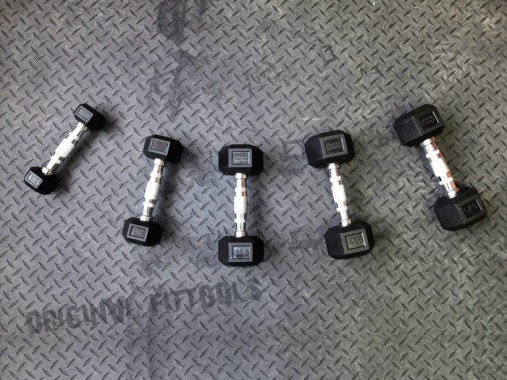 Набор гексагональных гантелей 5 пар от 1 до 5 кг Original Fit.Tools Набор гексагональных гантелей 5 пар от 1 до 5 кг Original Fit.Tools