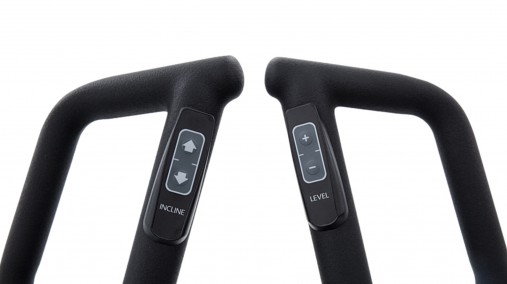 Кнопки изменения нагрузки и наклона на поручнях Кнопки изменения нагрузки и наклона на поручнях