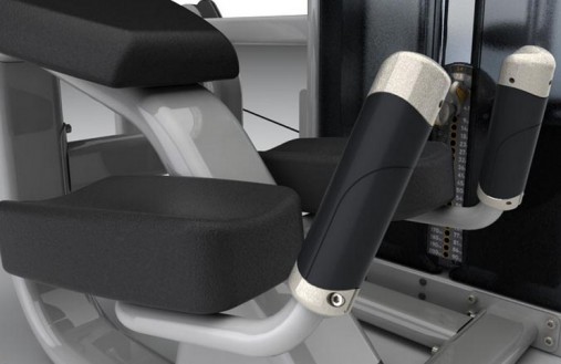 Запатентованные рукоятки повышенной комфортности Action Specific Grips™ c оптимальным распределением нагрузки на руки